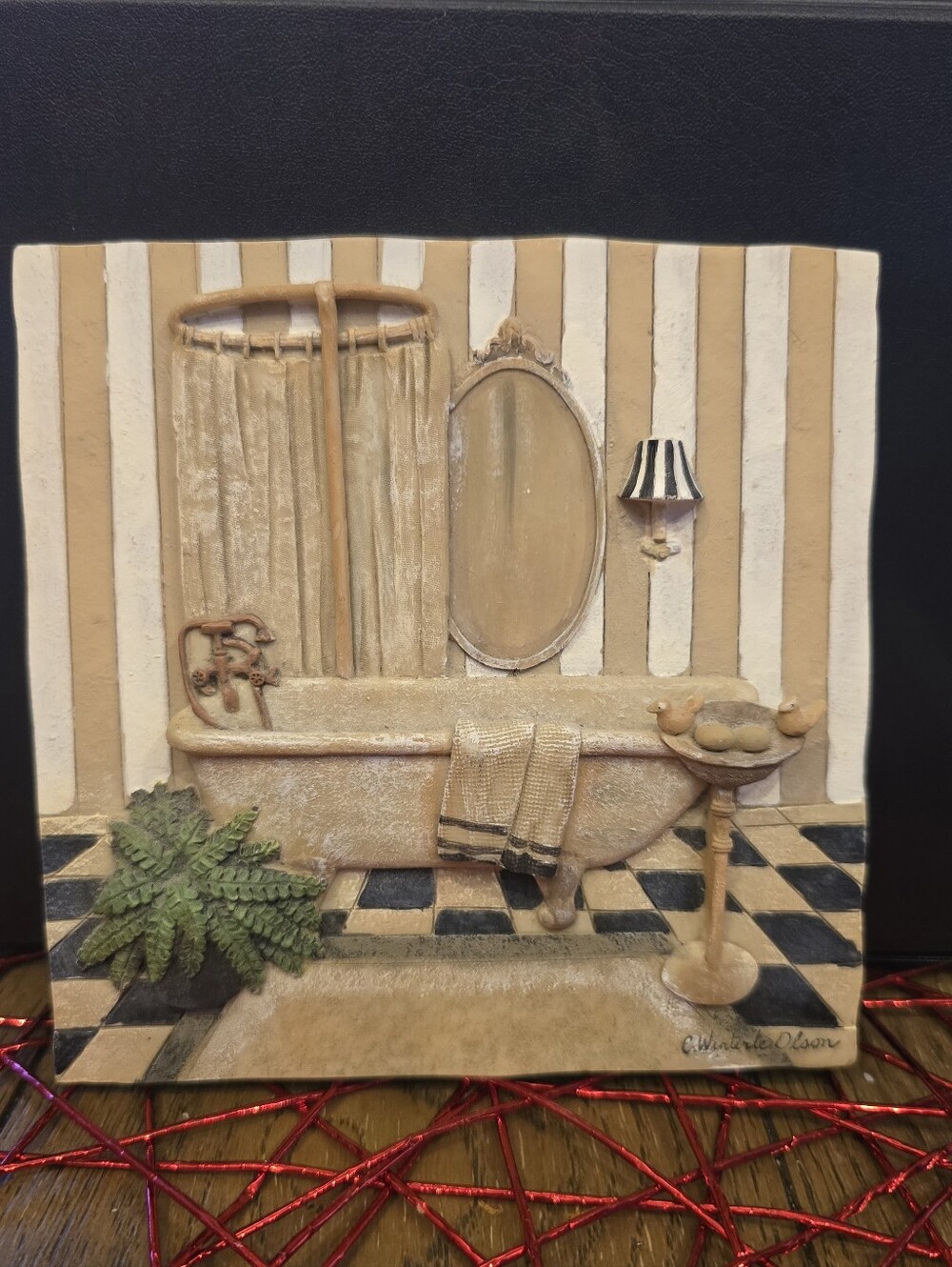 Vintage-Style Beige Bathroom Wall Art Plaque